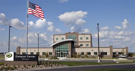 Mitchell technical institute - Mitchell Technical Institute is a technical school in Mitchell, South Dakota, United States.[3] Its Regional Technical Education Center is located in Yankton, South Dakota. It was founded in 1968, and In 2014 was named one of the nation's top 150 com...